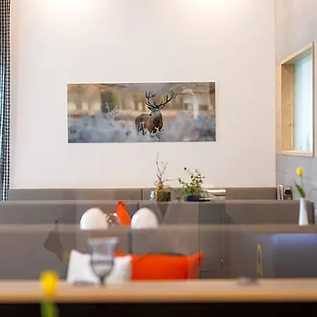 Otel Linde - Blum Buch (Rhein-Hunsruck-Kreis)