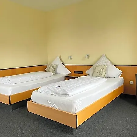 Otel Linde - Blum